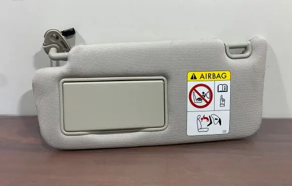 Subaru Outback (BT) Sun visor