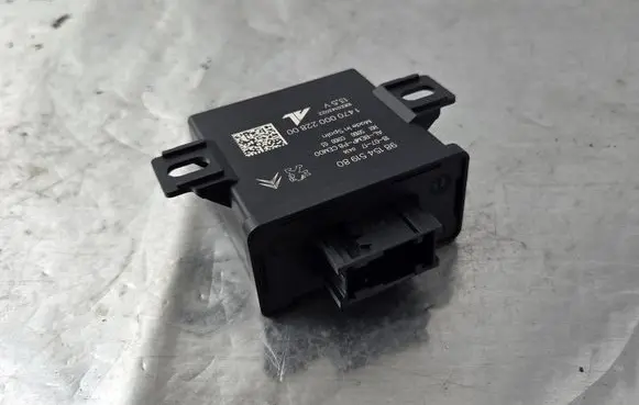 Peugeot 3008 II Other control units/modules 9815451980 10EEG142022 147000022800