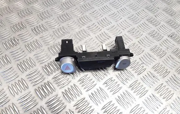 Hyundai i20 (PB PBT) Hazard light switch 937501J100