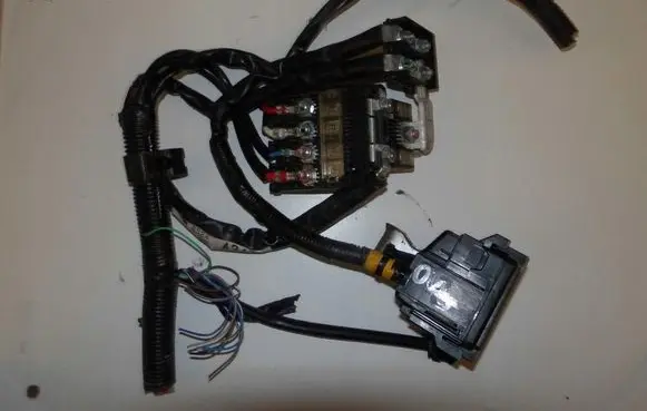 Mitsubishi Outlander Positive wiring loom 987665588