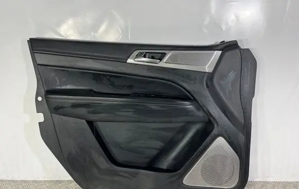 SsangYong Rexton Front door card panel trim