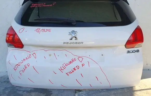 Tailgate/trunk/boot lid