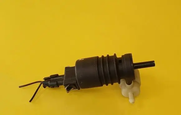 Opel Zafira A Windscreen/windshield washer pump
