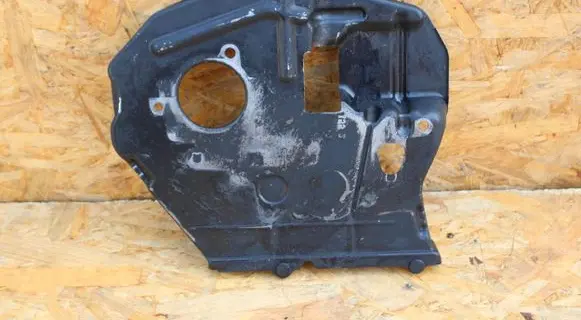 Audi A6 S6 C5 4B Timing belt guard (cover) 077109098B