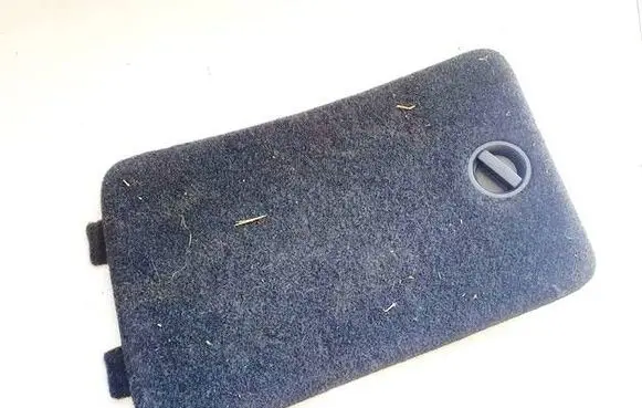 Volkswagen PASSAT B6 Other interior part 1J0867468