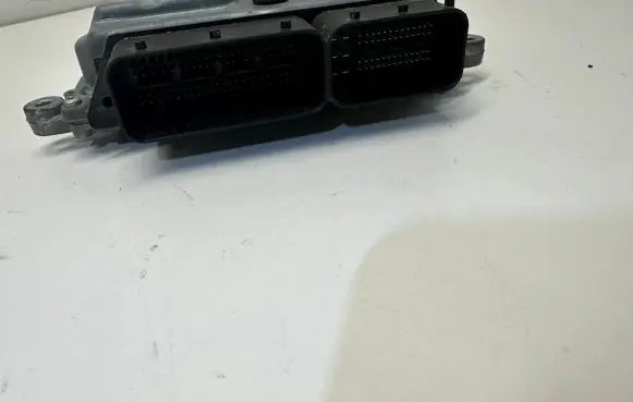 Mercedes-Benz B W245 Engine control unit/module 0281013965 A6401501691