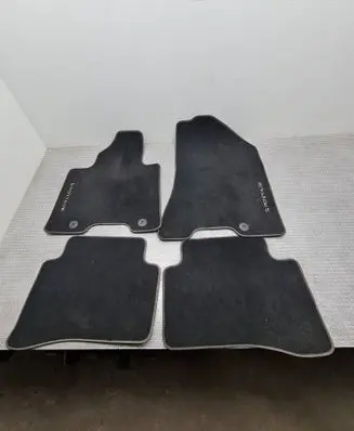 KIA Sportage Car floor mat set F1143ADE02