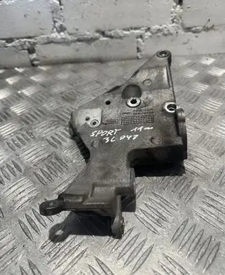 Land Rover Range Rover Sport L320 Engine mounting bracket 9X233K738BA