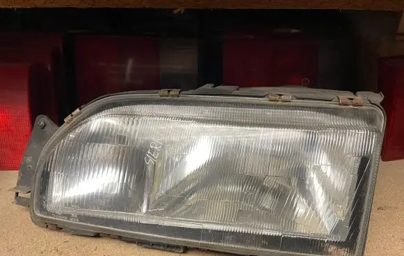 Ford Sierra Headlight/headlamp 87BG13006F2A 87BG13NO59DA