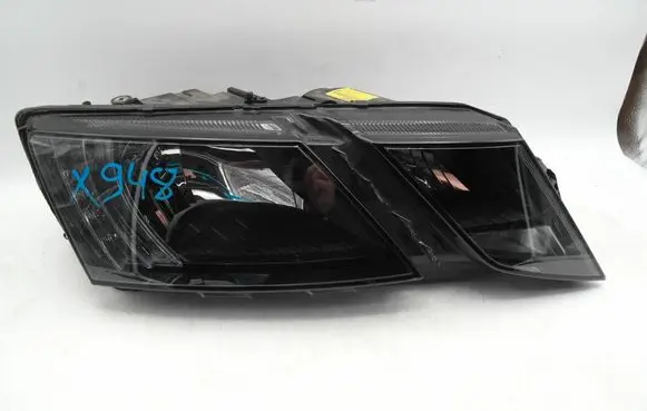 Skoda Octavia Mk3 (5E) Headlight/headlamp 5E1941016C LE15A6368