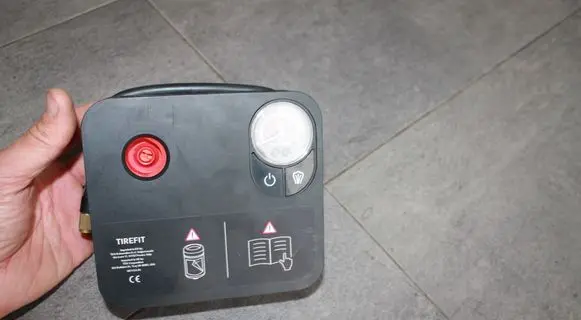 Mini One - Cooper F56 F55 Tire air pump compressor 6871123 AIRCOMPRESSOR TIREFIT