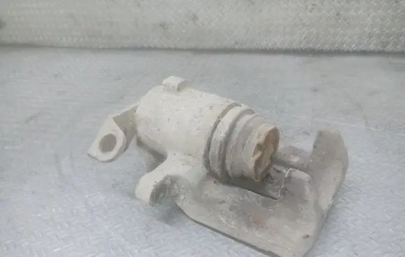Skoda Octavia Mk1 (1U) Rear brake caliper