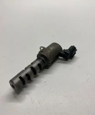 Toyota Sienna XL30 III Camshaft vanos timing valve 30P0200701 1533031020 153300P020
