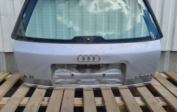 Audi A6 S6 C5 4B Tailgate/trunk/boot lid