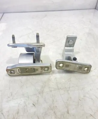 Mercedes-Benz C W205 Front door hinge set 