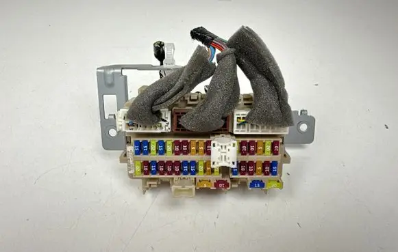 Nissan Qashqai Fuse box set PPTD25PD5