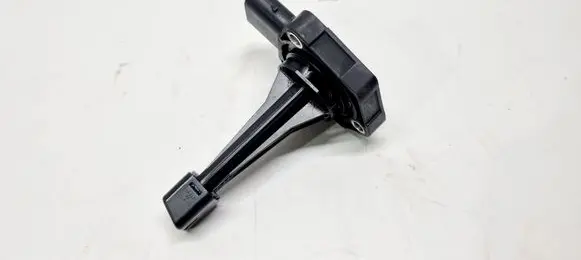 Hyundai Tucson TL Oil level sensor 215902A100