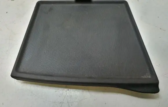 Chrysler Pacifica Glove box pad 61868AH 3976508