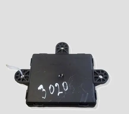 Volvo V40 Door control unit/module AV6N14C236AB 31343872