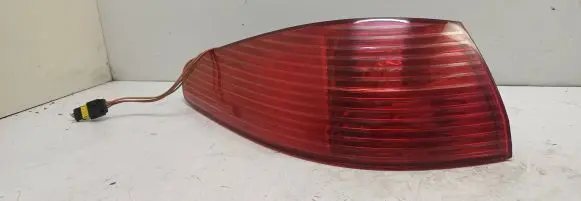 Peugeot 607 Rear/tail lights 2543G