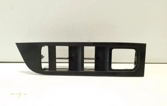 Skoda Kamiq Front door window switch trim 656867172A