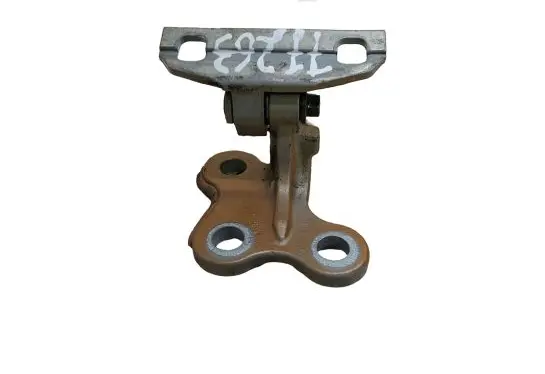 Volvo V60 Front door upper hinge 31299542