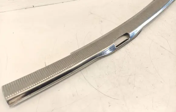 Volkswagen PASSAT B5 Trunk/boot sill cover protection 3B9863459G