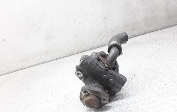 Ford Galaxy Power steering pump