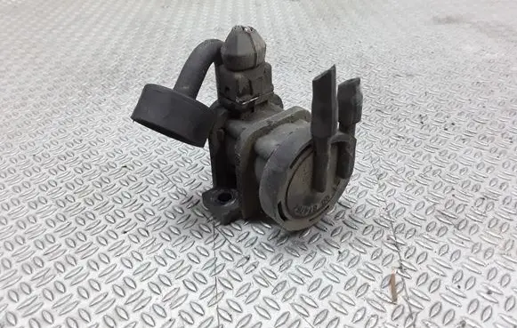 Volvo S40, V40 Turbo solenoid valve 7700874764