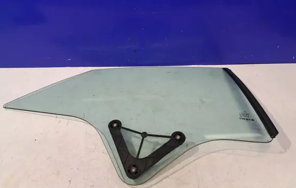 Mercedes-Benz E C207 W207 Front door window/glass (coupe) E643R00050