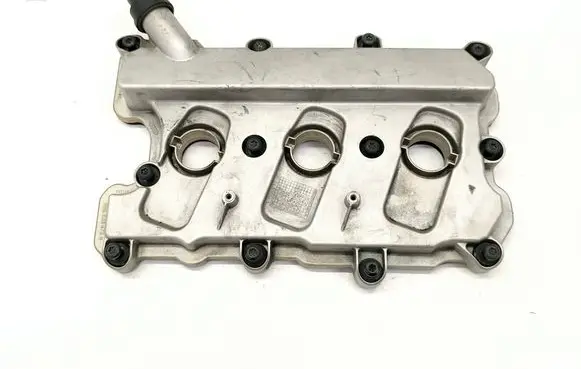 Audi Q7 4L Rocker cam cover 06E103472N
