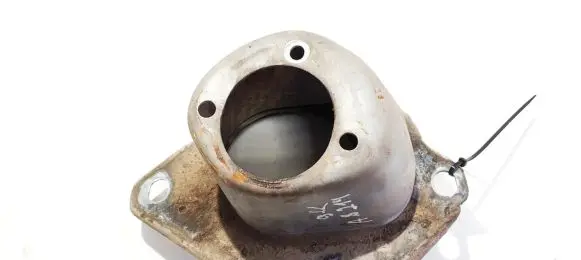 Coil spring mount