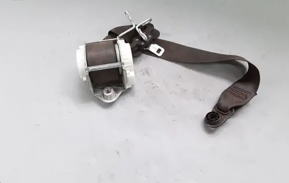 Jaguar XF Front seatbelt 8X23F611R08 34025571A
