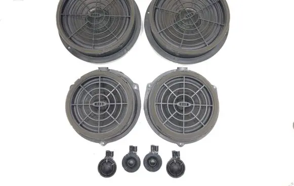Audi Q3 8U Audio system kit 8X0035399C