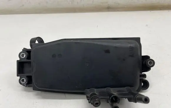 Mercedes-Benz C W205 Vacuum air tank A6510701000