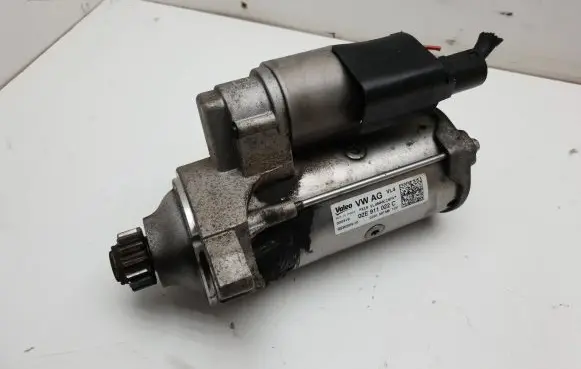 Volkswagen Tiguan Starter motor 02E911022C 300319 RSW20R10