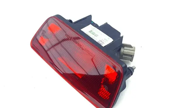 Nissan Leaf II (ZE1) Rear bumper light 26580ED50A