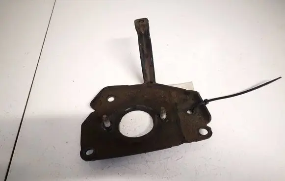 Citroen C4 I Engine mounting bracket