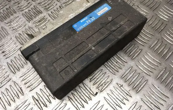 Mercedes-Benz C W202 ABS control unit/module 0265101040 0125457432 37200662
