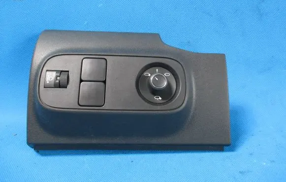 Citroen C3 Mirror switch trim 9812848877