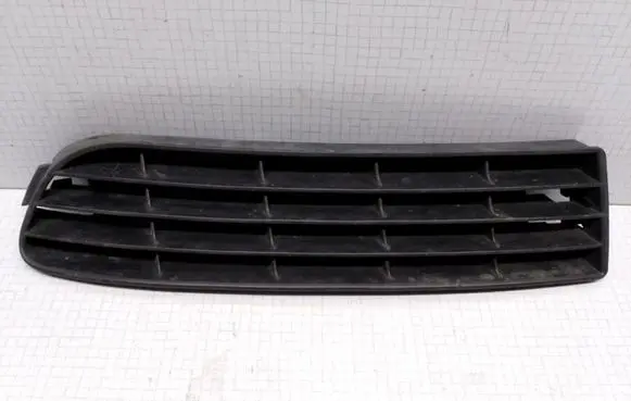 Audi A6 S6 C4 4A Front bumper lower grill 4A0807345J