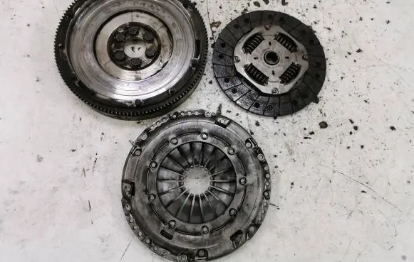 Volkswagen Touran II Clutch set kit