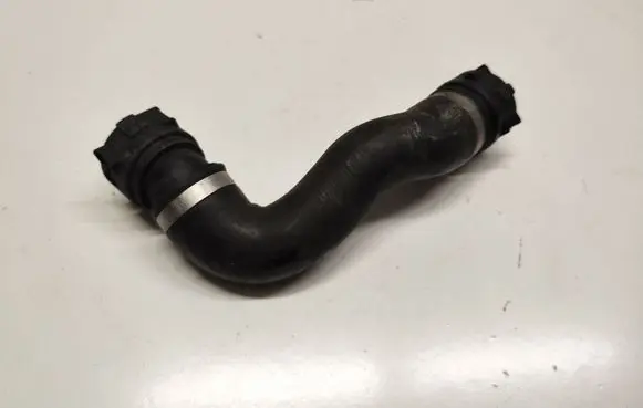 BMW X5 F15 Engine coolant pipe/hose 8517969