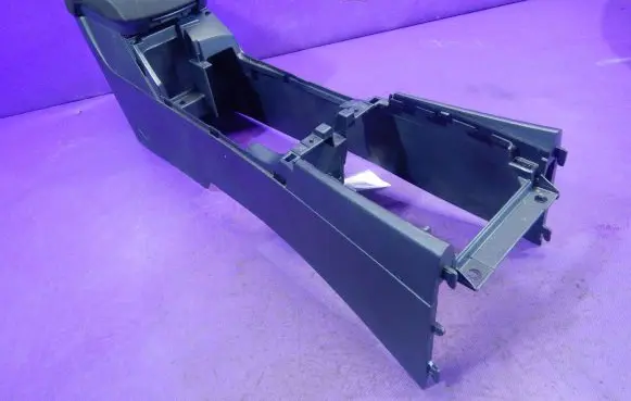 Mitsubishi Lancer VIII Armrest 8011A219ZZ