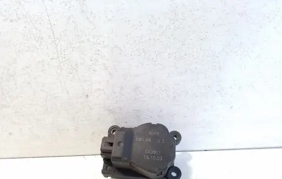 Opel Zafira A Air flap motor/actuator 41047324
