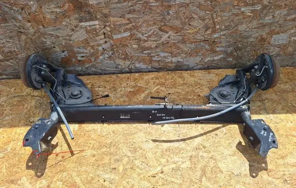 Renault Sandero II Rear axle beam 