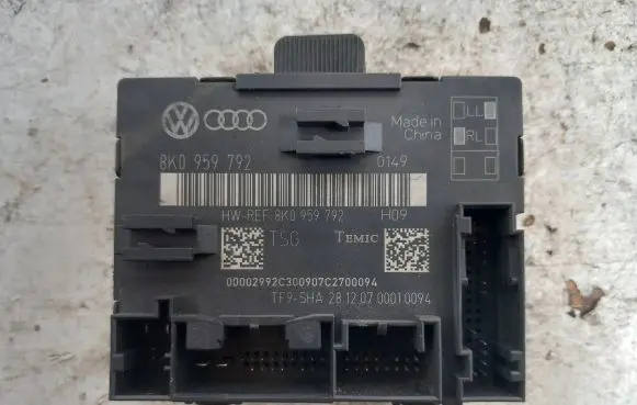 Audi A5 8T 8F Door control unit/module 8K0959792