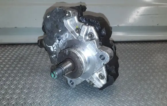 Chrysler Voyager Fuel injection high pressure pump 0445010034