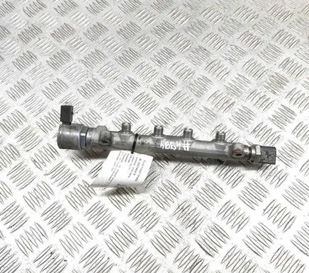 Volkswagen PASSAT B8 Fuel main line pipe 05L906054A 05L130089