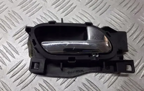 Peugeot 407 Front door interior handle 96326177UD